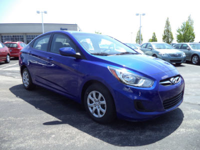 2012 Hyundai Accent  GLS