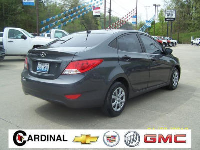 2012 Hyundai Accent  GLS
