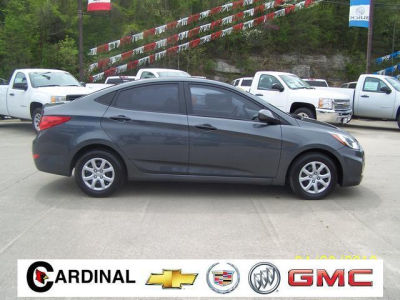 2012 Hyundai Accent  GLS