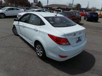 2012 Hyundai Accent  GLS