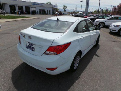 2012 Hyundai Accent  GLS
