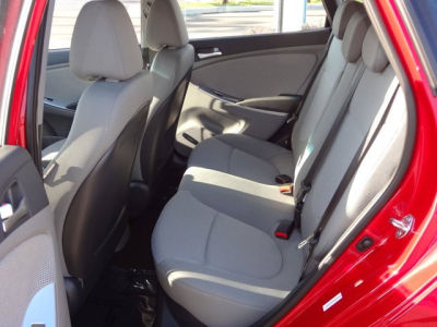 2013 Hyundai Accent  GS