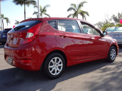 2013 Hyundai Accent  GS