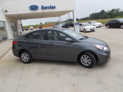 2012 Hyundai Accent  GLS