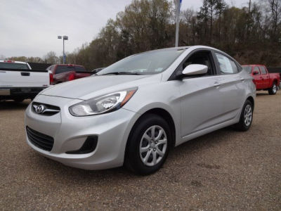 2012 Hyundai Accent  GLS