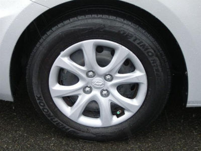 2012 Hyundai Accent  GLS