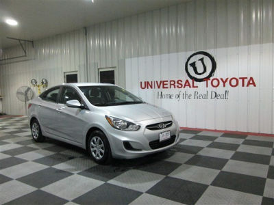 2012 Hyundai Accent  GLS