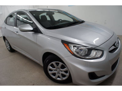2012 Hyundai Accent  GLS
