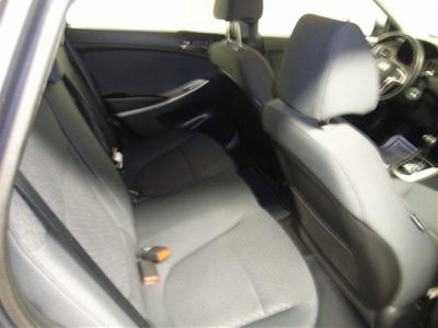 2012 Hyundai Accent  SE