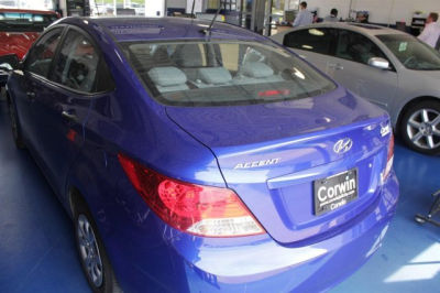 2012 Hyundai Accent  GLS