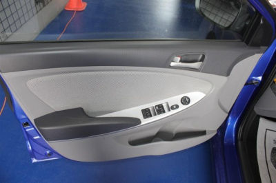 2012 Hyundai Accent  GLS