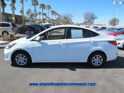 2012 Hyundai Accent GLS