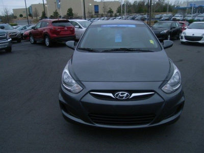 2012 Hyundai Accent  GLS