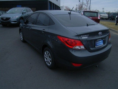 2012 Hyundai Accent  GLS