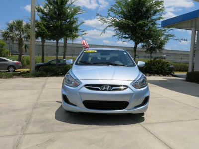 2012 Hyundai Accent  GLS