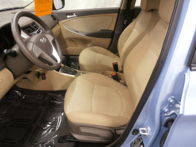 2012 Hyundai Accent  GLS