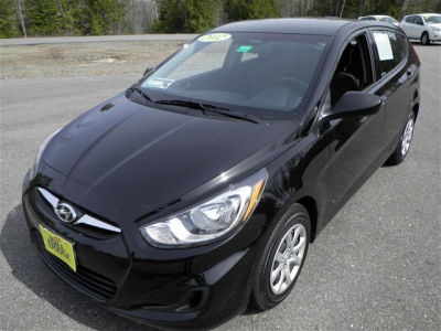 2012 Hyundai Accent  GS