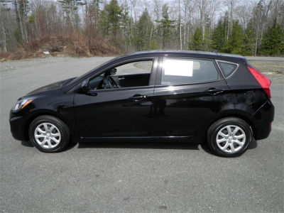 2012 Hyundai Accent  GS