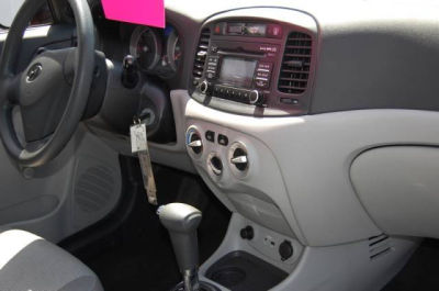 2011 Hyundai Accent  GLS