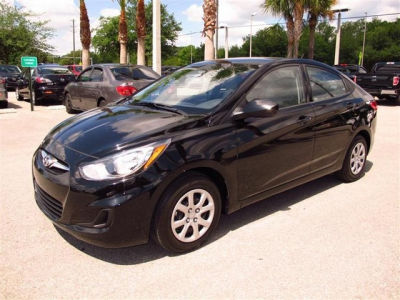2012 Hyundai Accent  GLS