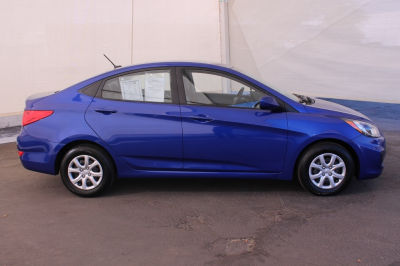 2012 Hyundai Accent  GLS