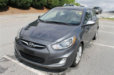 2012 Hyundai Accent  GLS