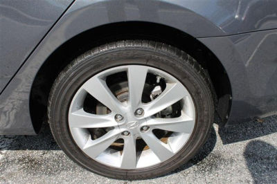 2012 Hyundai Accent  GLS
