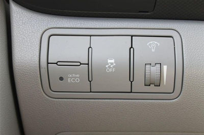 2012 Hyundai Accent  GLS