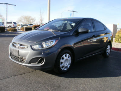 2012 Hyundai Accent  GLS