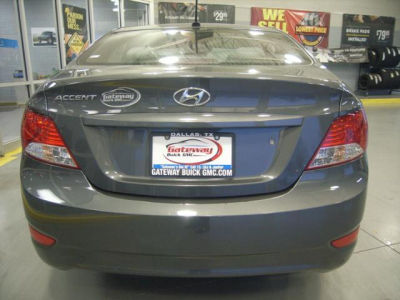 2012 Hyundai Accent GLS