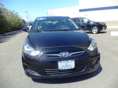 2012 Hyundai Accent  GS