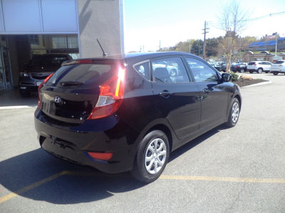 2012 Hyundai Accent  GS