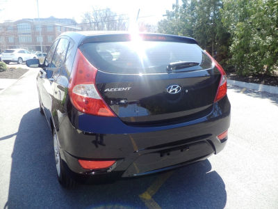 2012 Hyundai Accent  GS