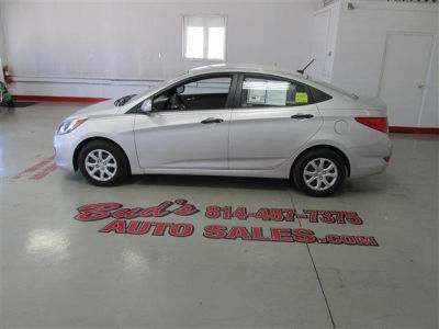 2012 Hyundai Accent GLS