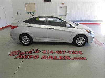 2012 Hyundai Accent GLS