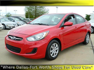 2012 Hyundai Accent GLS