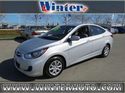 2012 Hyundai Accent GLS