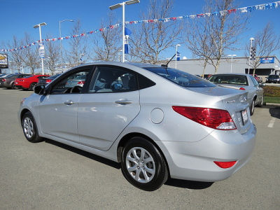 2012 Hyundai Accent  GLS