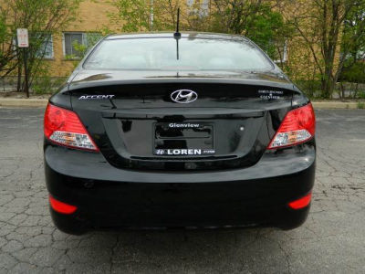 2012 Hyundai Accent  GLS