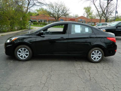 2012 Hyundai Accent  GLS