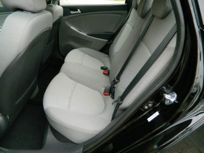 2012 Hyundai Accent  GLS