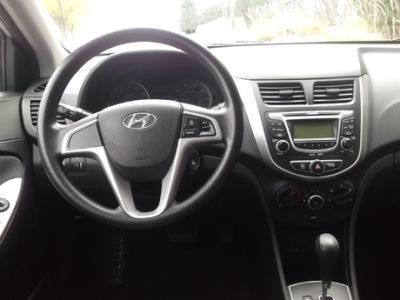 2012 Hyundai Accent