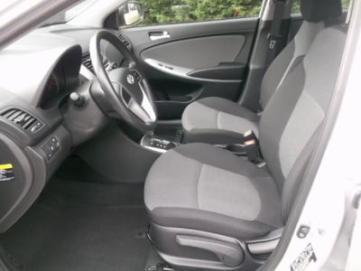 2012 Hyundai Accent