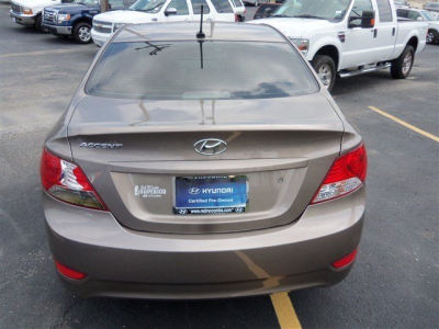 2012 Hyundai Accent GLS
