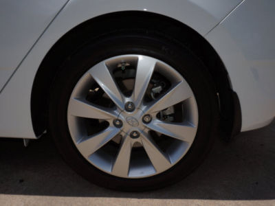 2012 Hyundai Accent SE