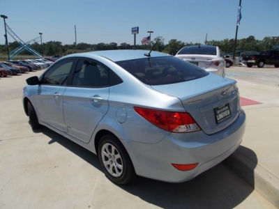 2012 Hyundai Accent  GLS