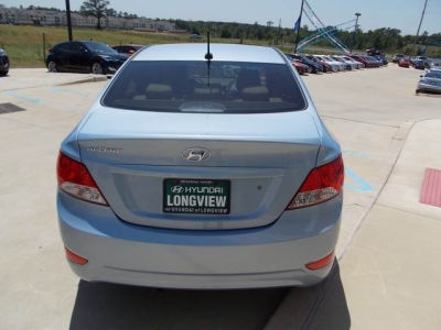 2012 Hyundai Accent  GLS