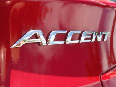 2012 Hyundai Accent  GLS
