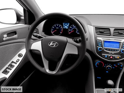 2012 Hyundai Accent  GLS