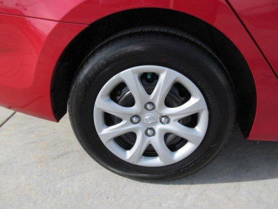 2012 Hyundai Accent  GLS